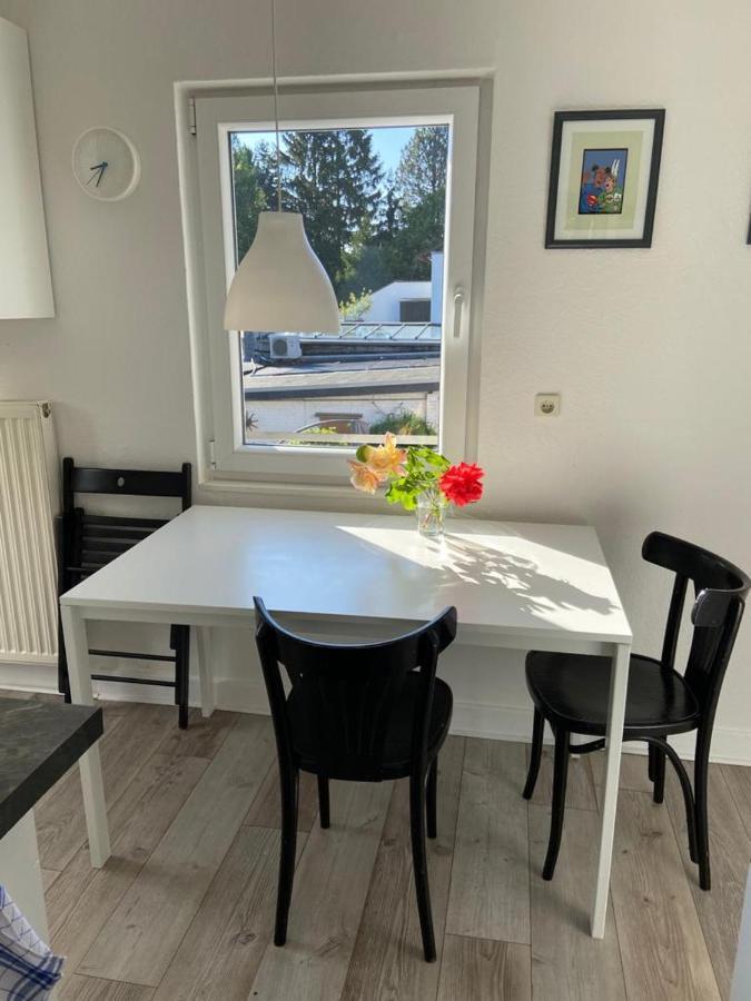 Privates Appartment Ferienwohnung Im Einfamilienhaus Düsseldorf Exterior foto