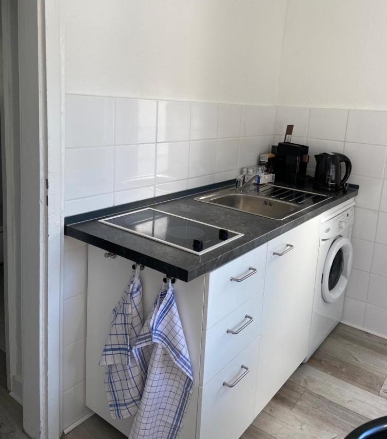 Privates Appartment Ferienwohnung Im Einfamilienhaus Düsseldorf Exterior foto